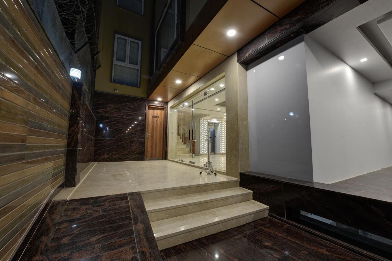 Golden Tree Hotel Noida Exterior foto